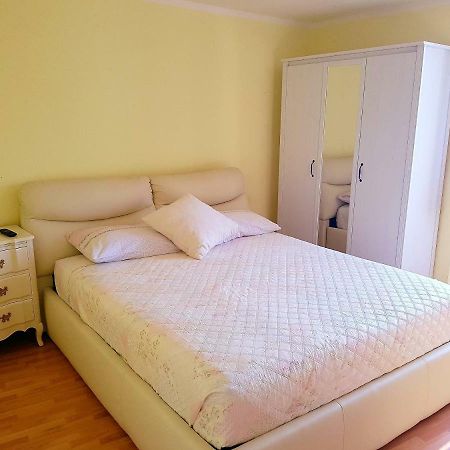 Made In Brazil Hotel Gardone Riviera Bagian luar foto