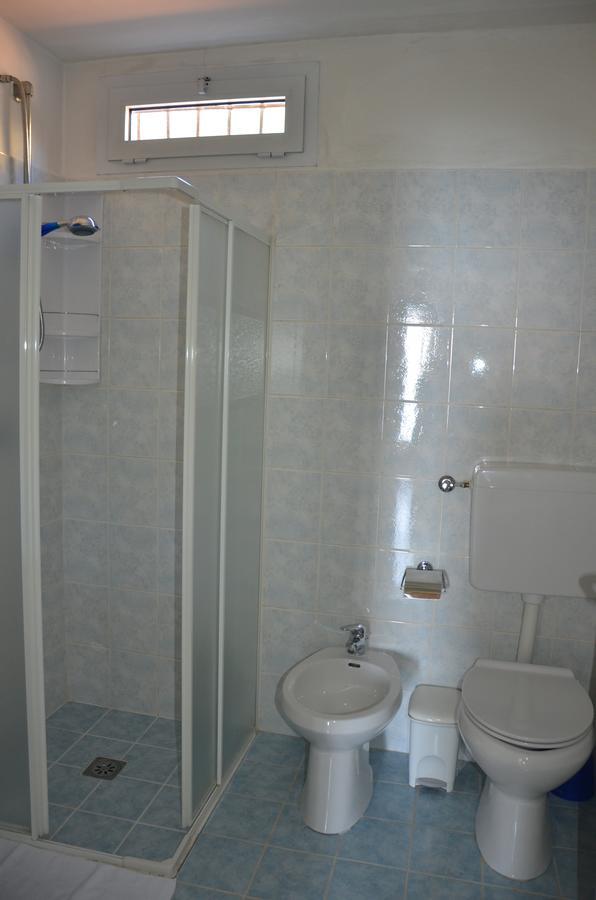 Made In Brazil Hotel Gardone Riviera Bagian luar foto