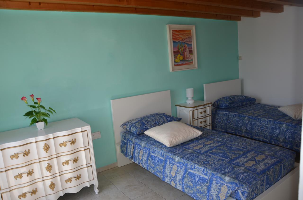 Made In Brazil Hotel Gardone Riviera Bagian luar foto