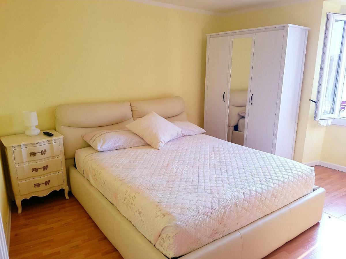 Made In Brazil Hotel Gardone Riviera Bagian luar foto