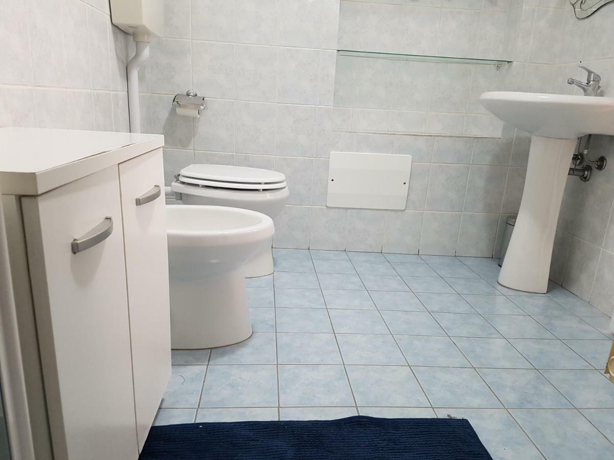 Made In Brazil Hotel Gardone Riviera Bagian luar foto